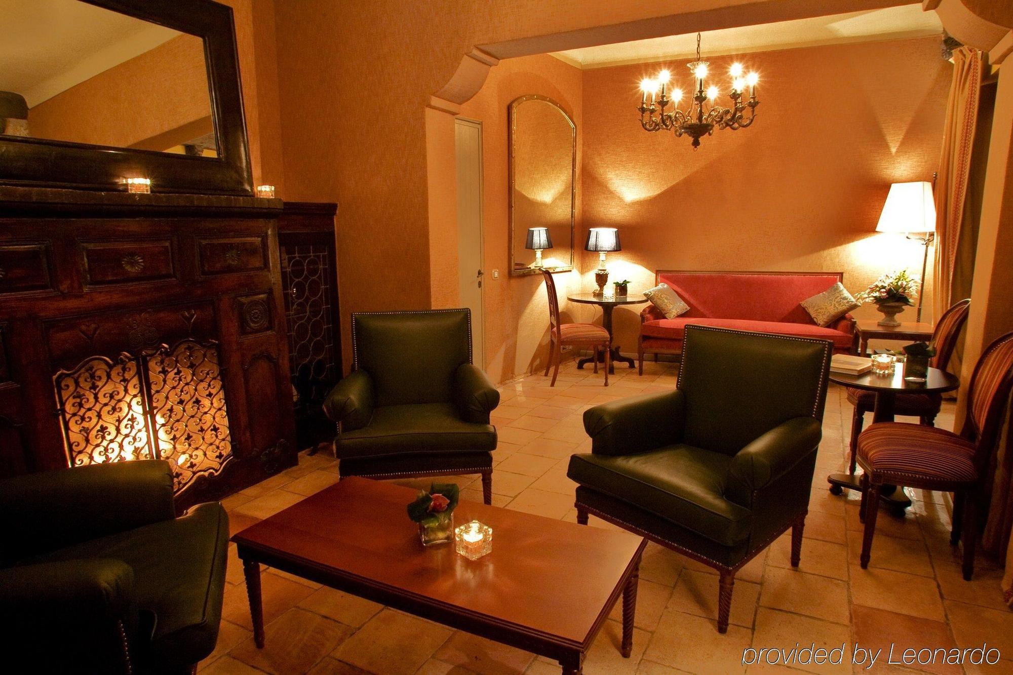 Chateau Eza Éze Bilik gambar